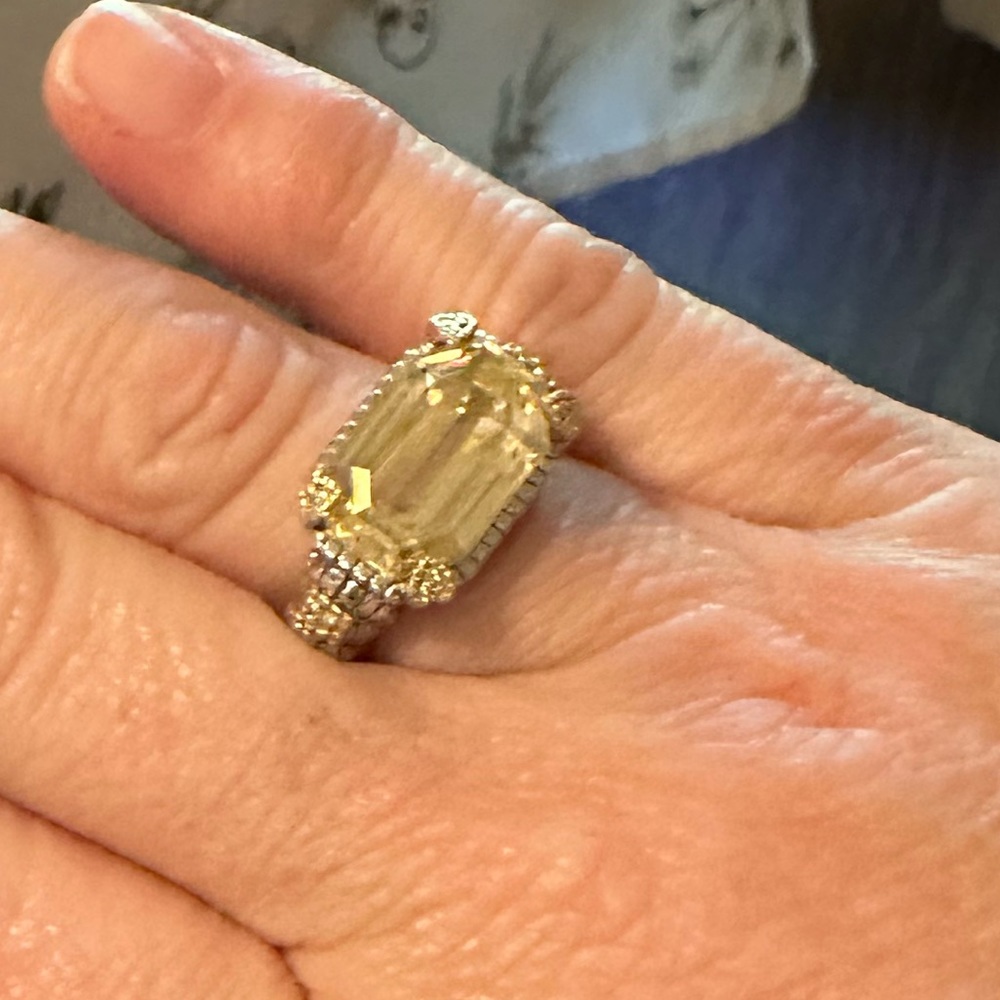 Judith Ripka canary yellow cocktail ring Size 8